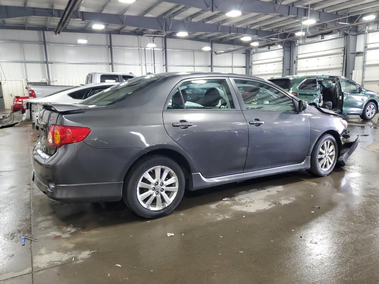 2009 Toyota Corolla Base - Фото 3