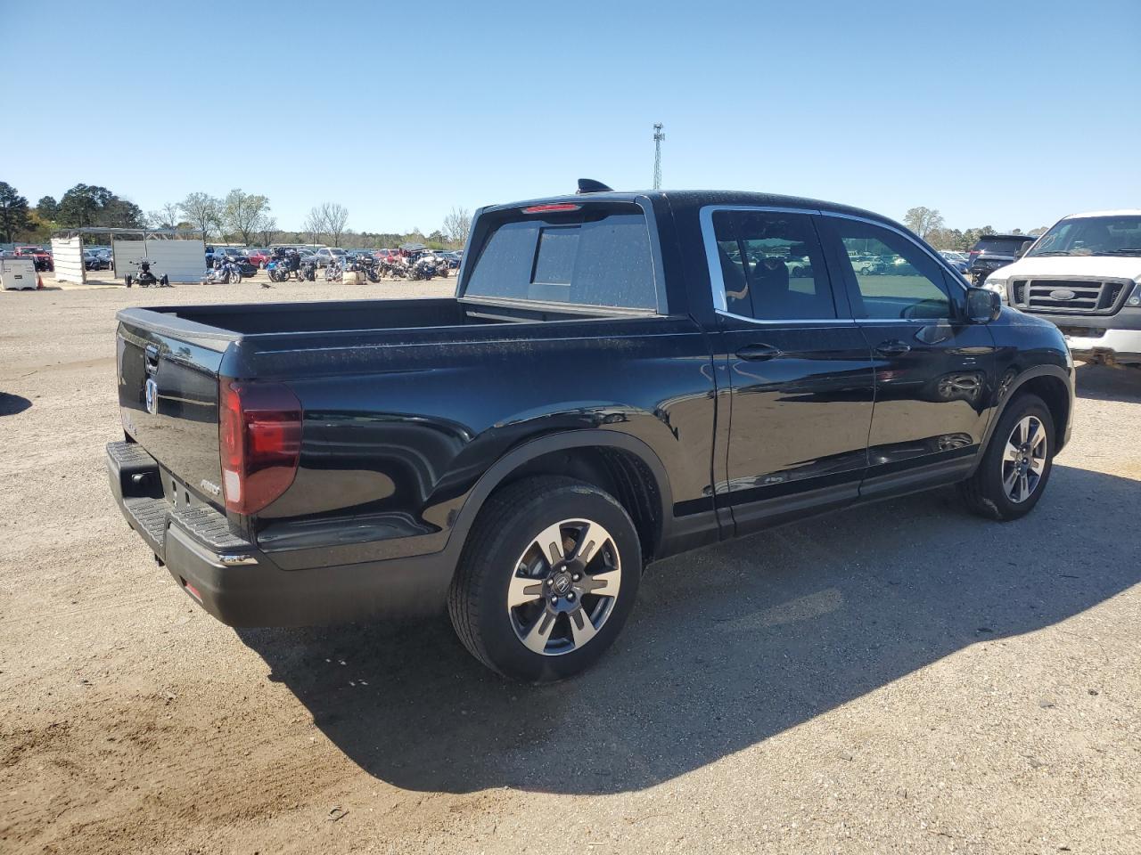 2019 Honda Ridgeline Rtl - Image 3