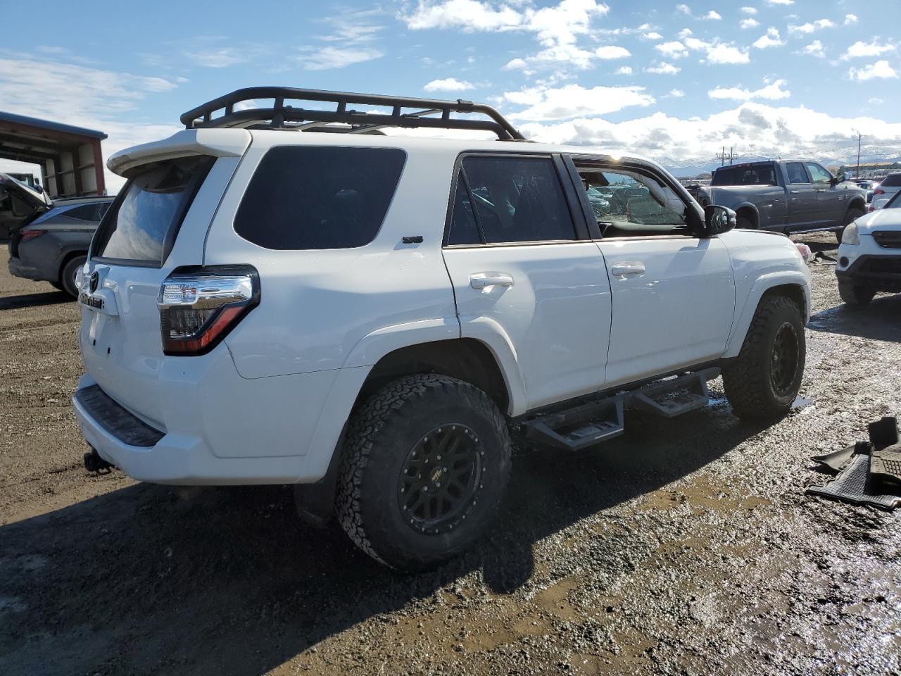 2023 Toyota 4Runner Se - Фото 3