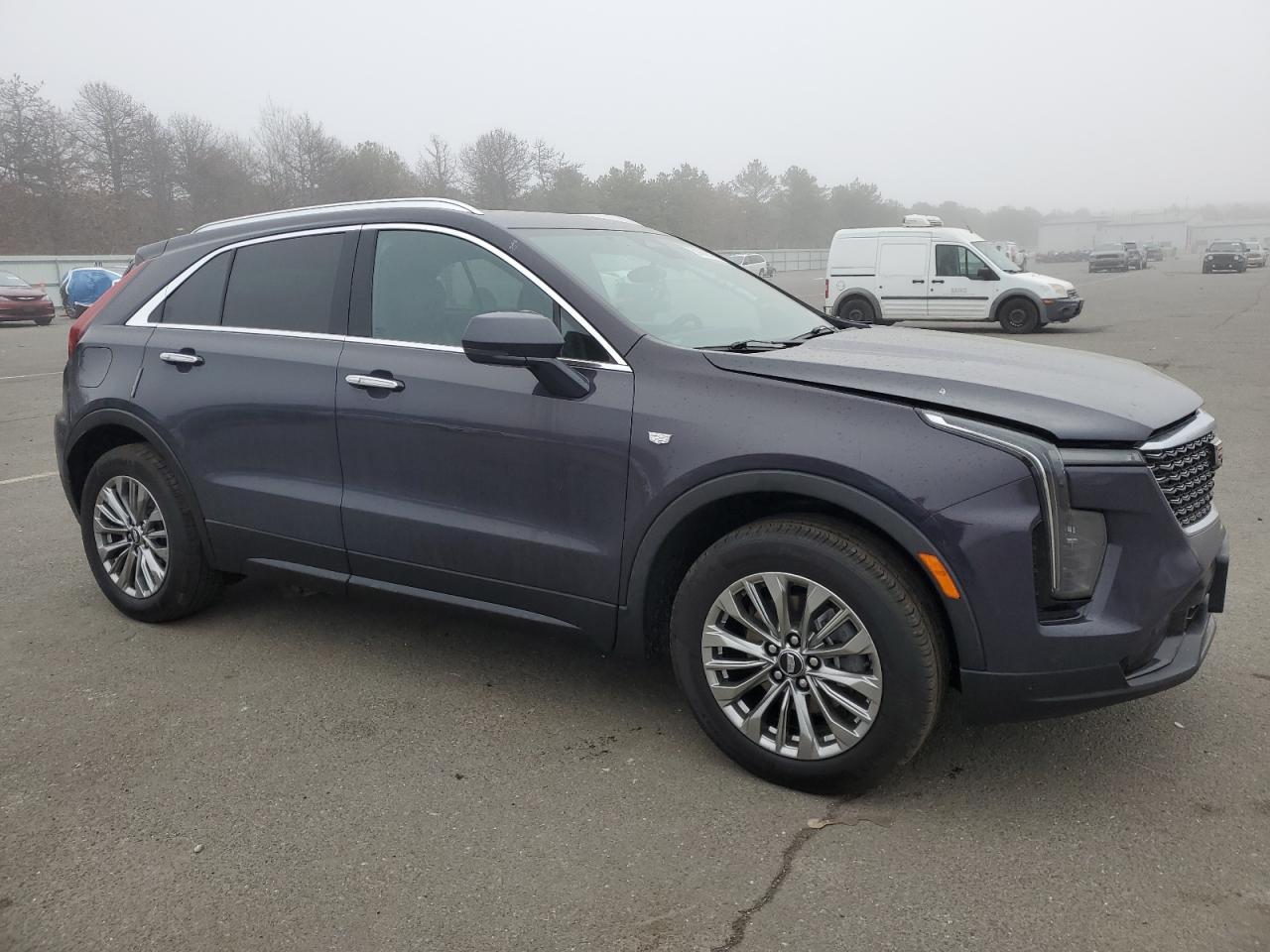 2024 Cadillac Xt4 Premium Luxury - Image 4