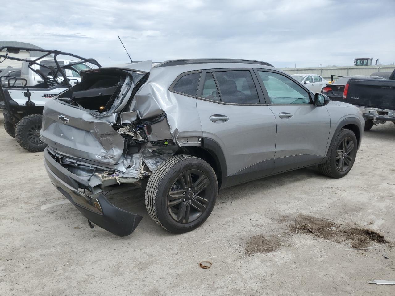 2024 Chevrolet Trax Activ - Фото 3