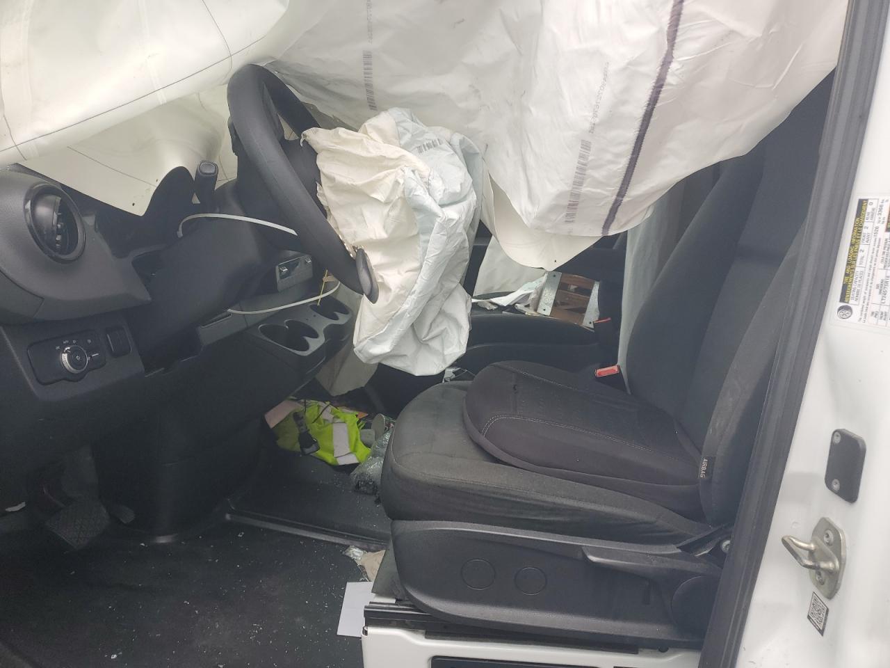 2020 Mercedes-Benz Sprinter Cargo 2500 - Image 7