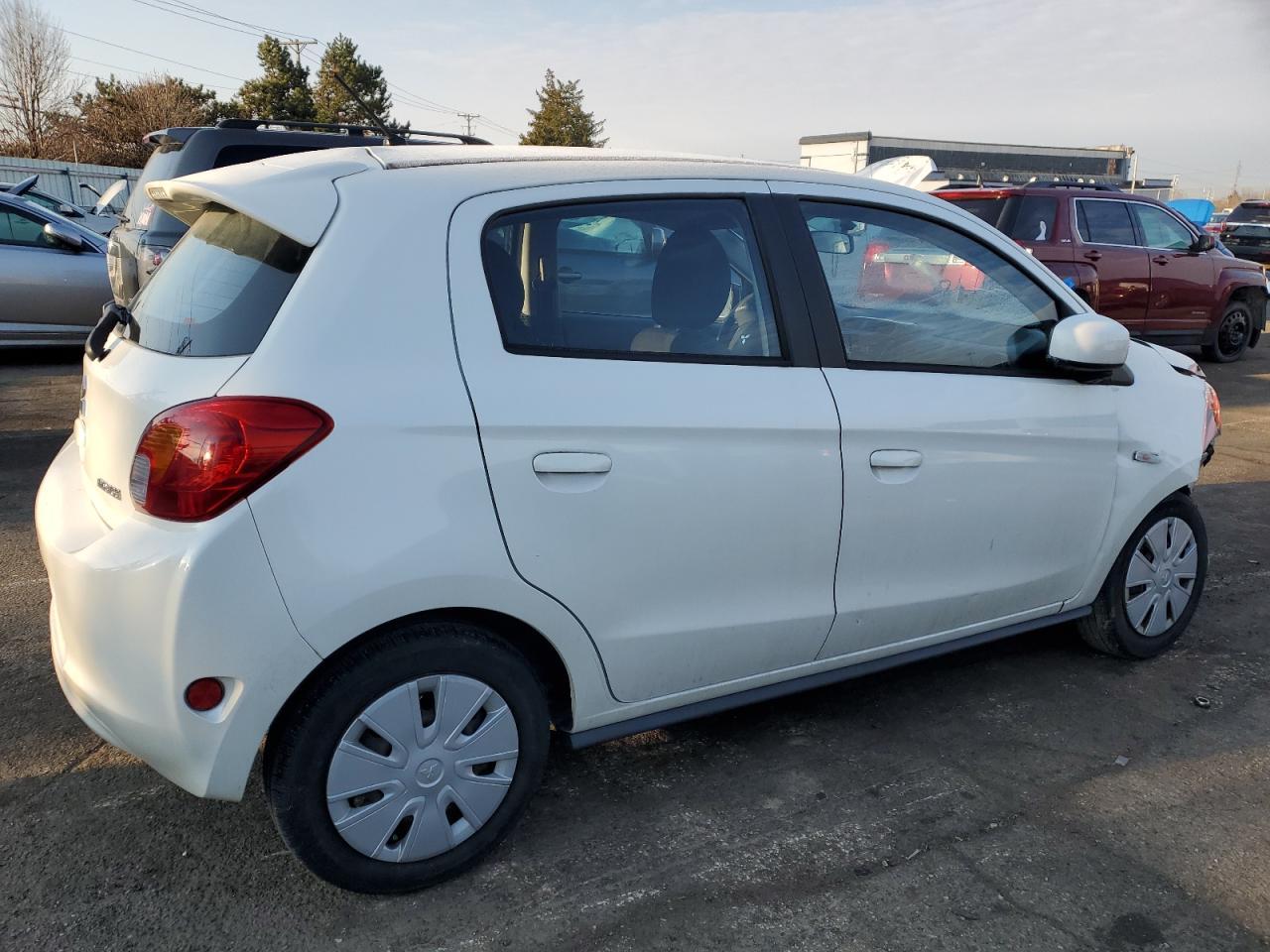 2015 Mitsubishi Mirage De - Фото 3