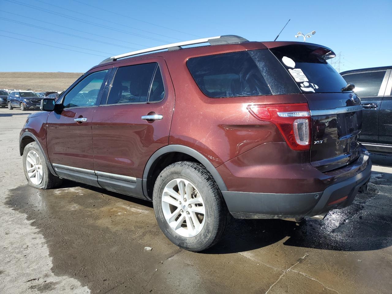 2012 Ford Explorer Xlt - Фото 2