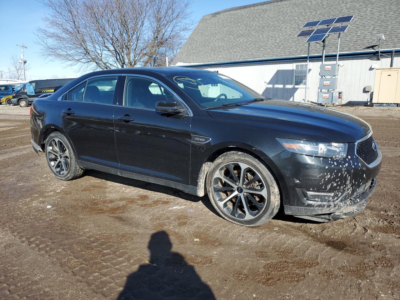 2015 Ford Taurus Sho - Фото 4