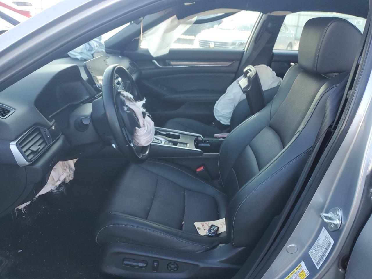 2022 Honda Accord Hybrid Sport - Image 7