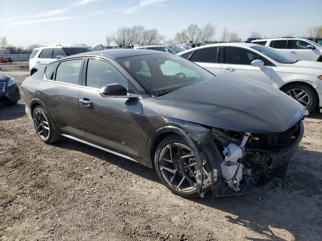 2025 Kia K4 Gt Line - Image 4