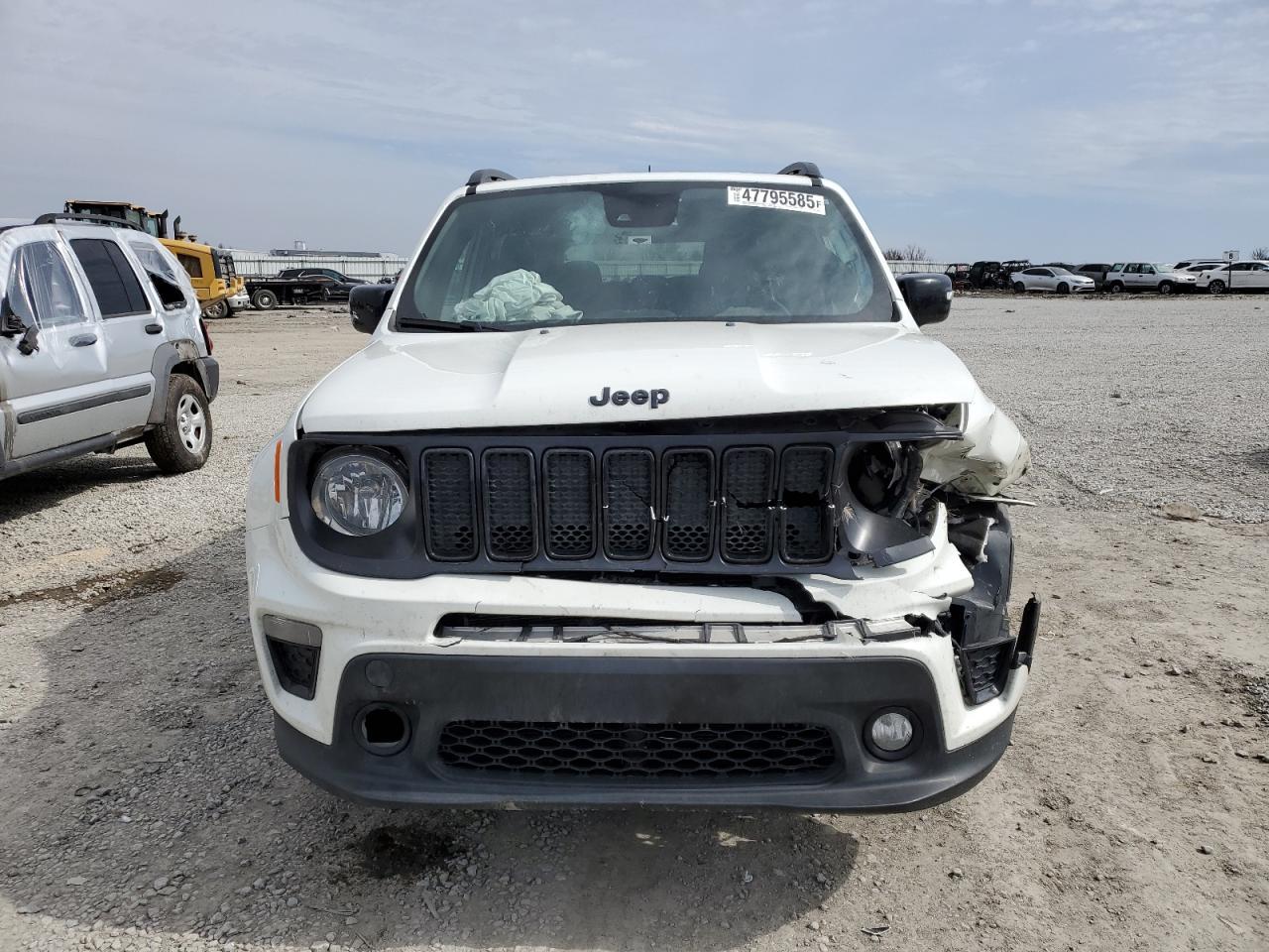 2022 Jeep Renegade Altitude - Фото 5