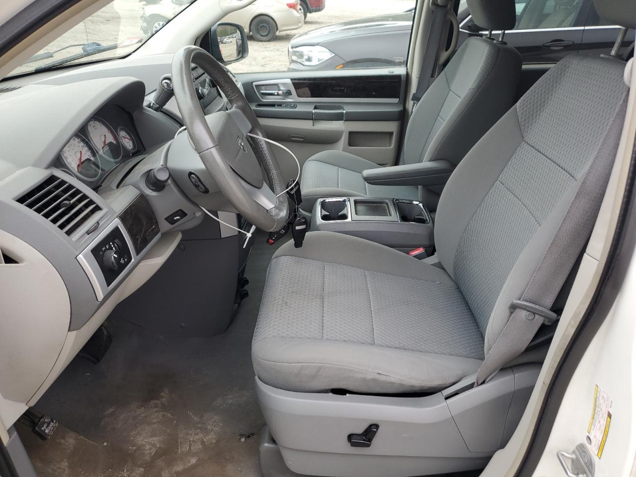 2010 Dodge Grand Caravan Sxt - Фото 7