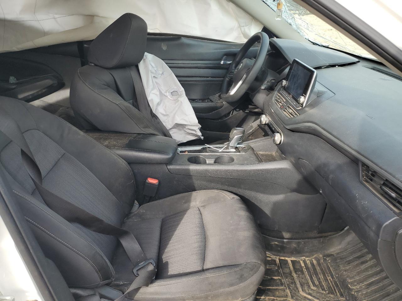 2019 Nissan Altima S - Фото 7