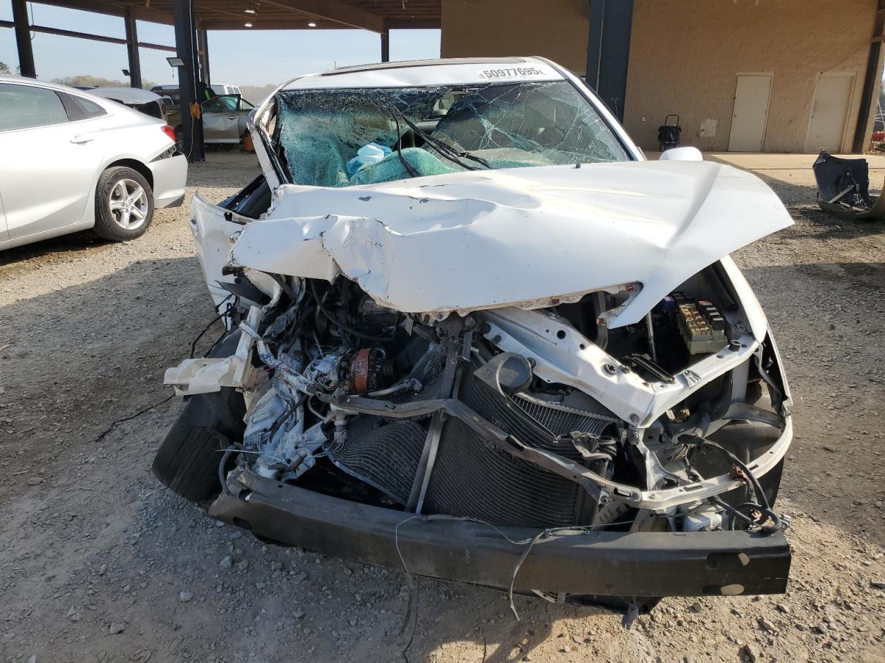 2002 Toyota Camry Le - Image 5