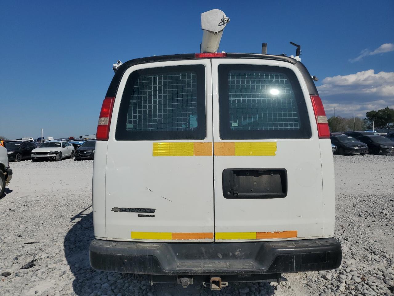 2013 Chevrolet Express G2500 - Фото 6