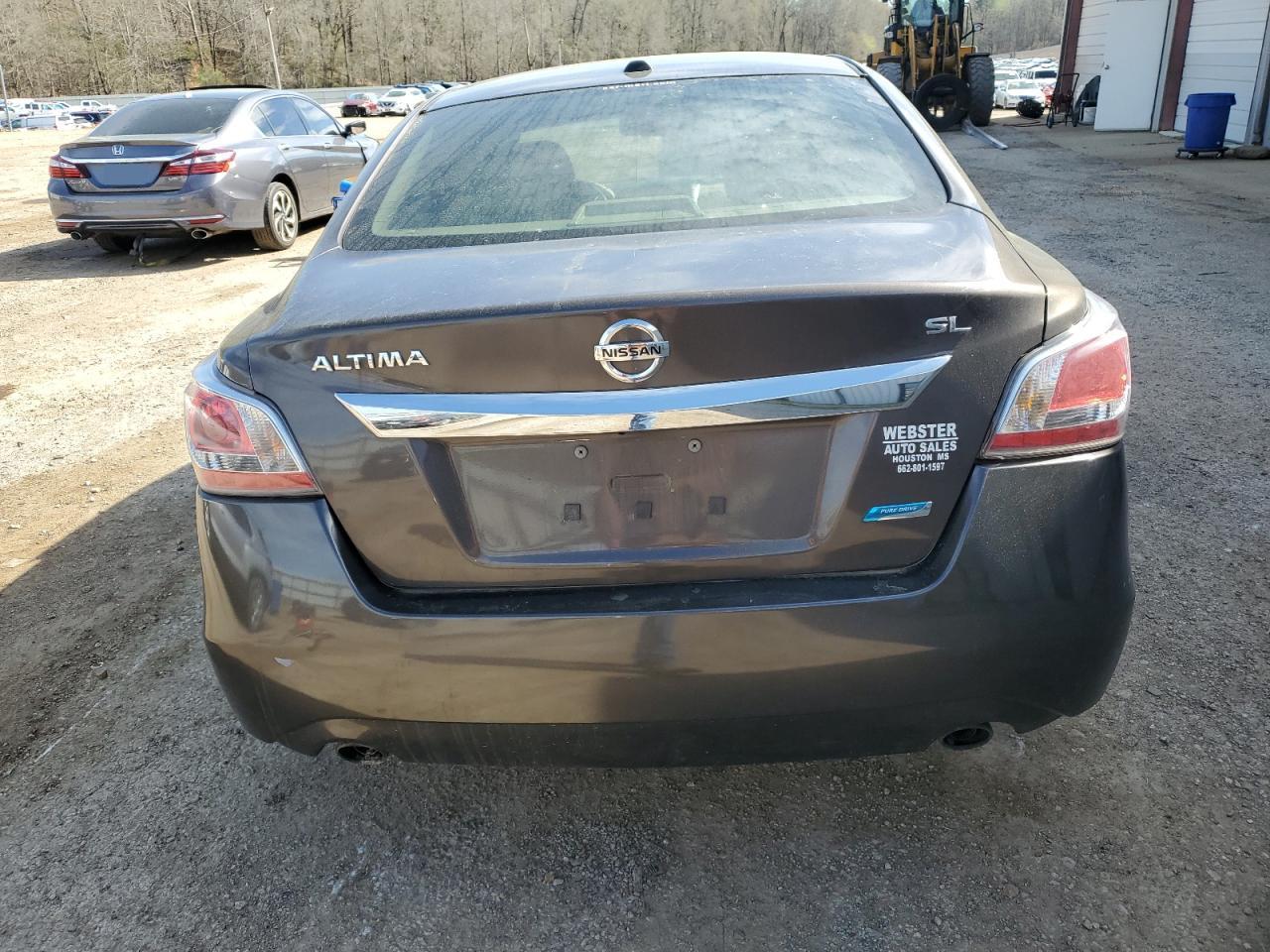 2014 Nissan Altima 2.5 - Image 6