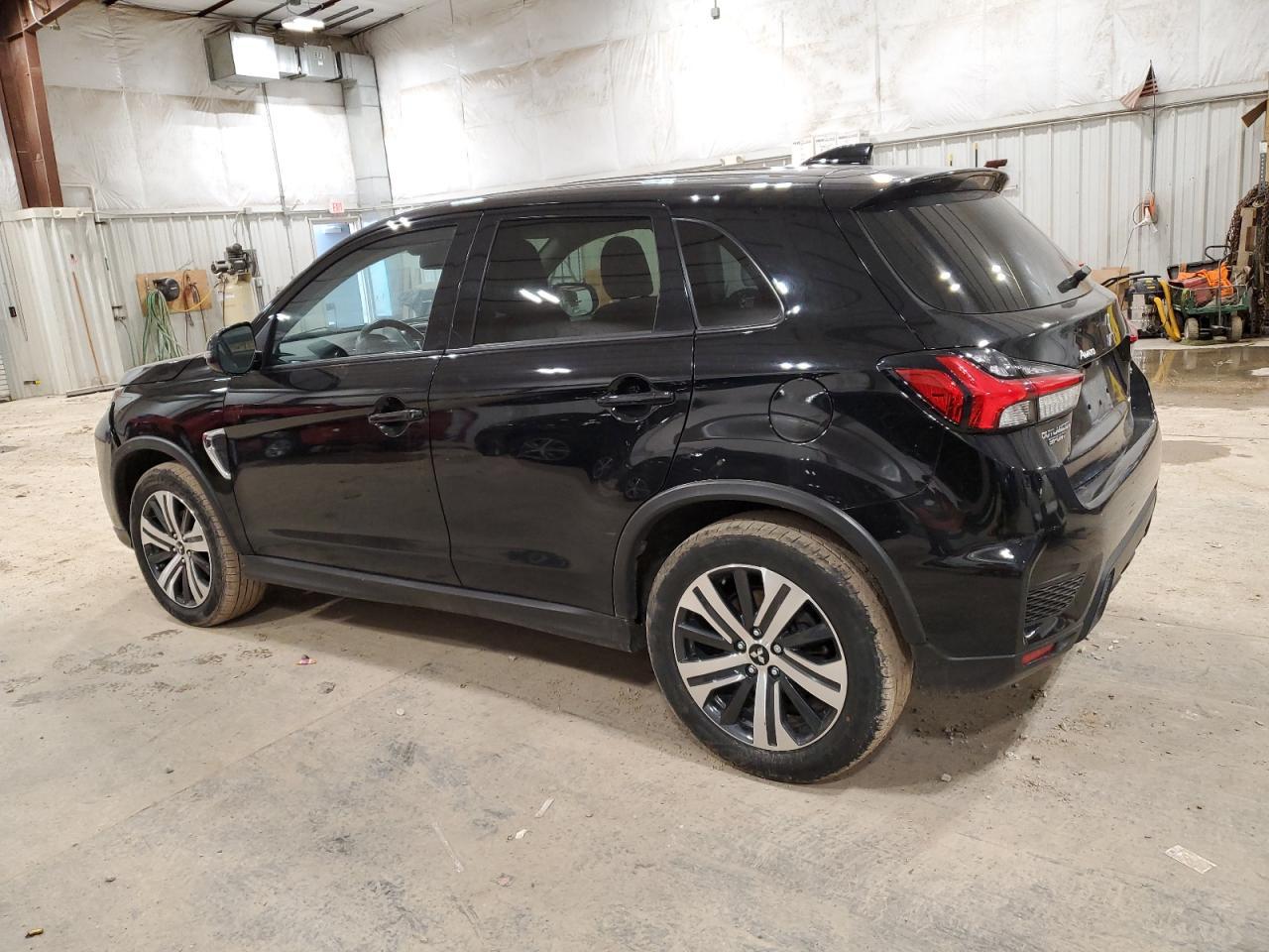 2021 Mitsubishi Outlander Sport Es - Image 2