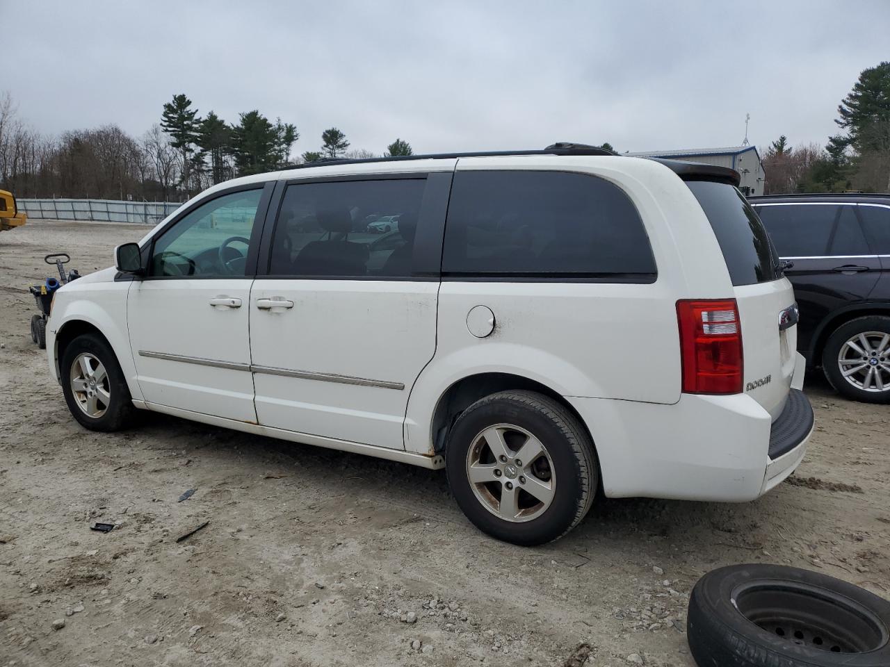 2010 Dodge Grand Caravan Sxt - Фото 2