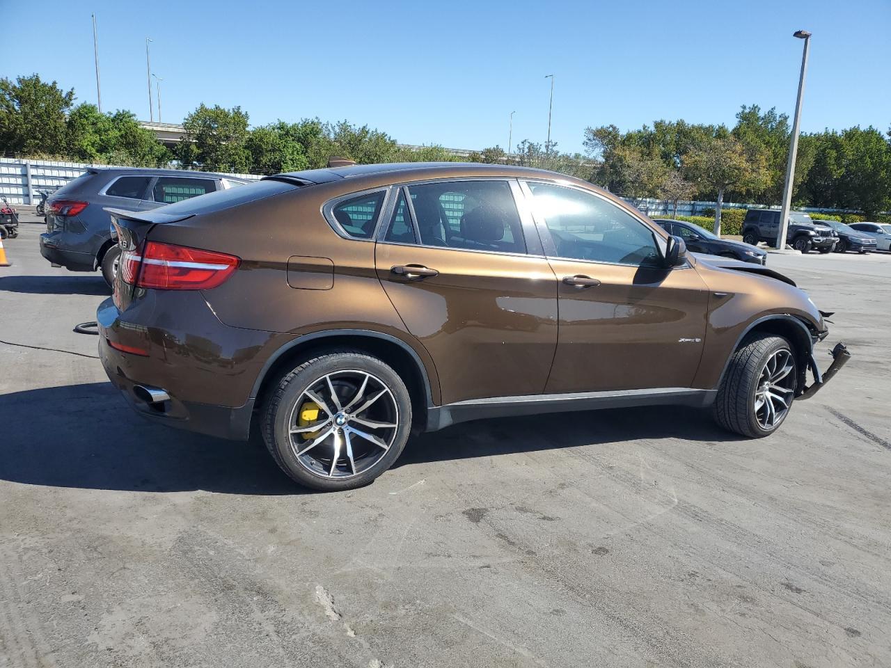 2014 BMW X6 xDrive35I - Фото 3