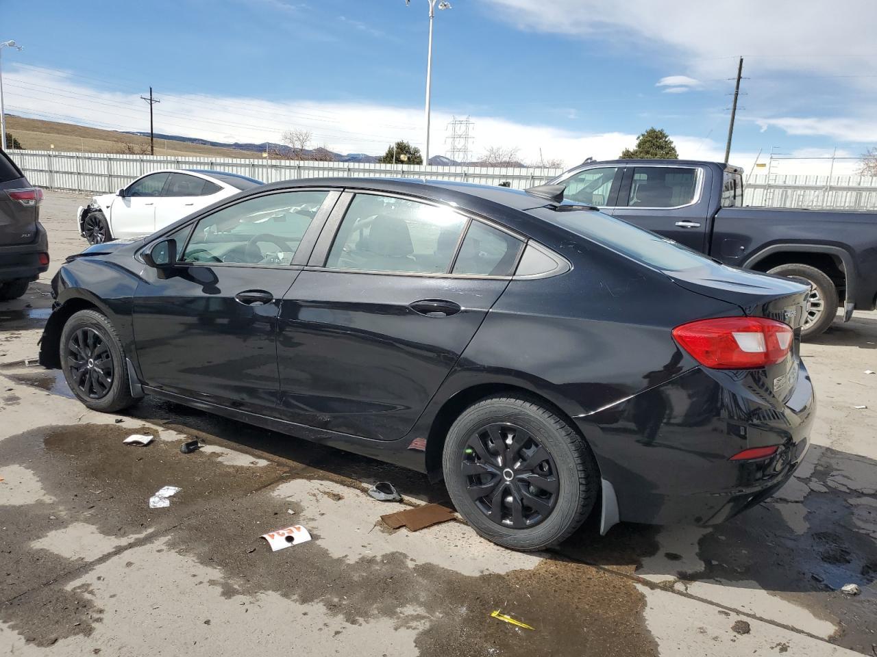 2017 Chevrolet Cruze Ls - Image 2