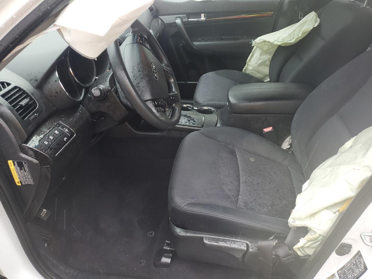 2012 Kia Sorento Base - Image 7