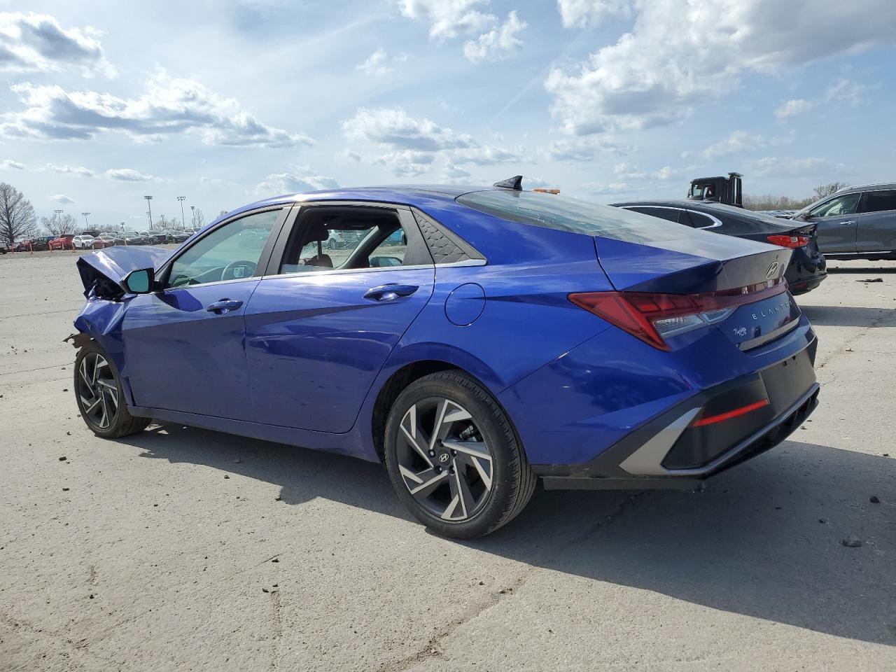 2024 Hyundai Elantra Sel - Фото 2