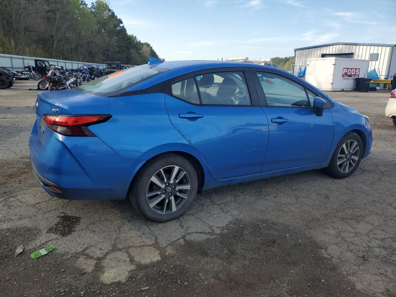 2021 Nissan Versa Sv - Фото 3