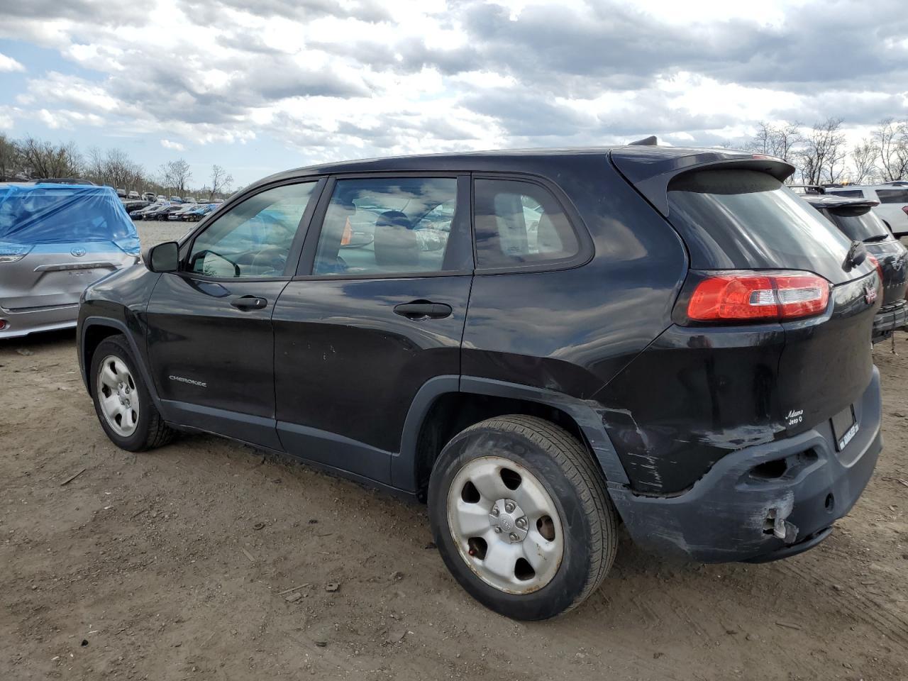 2016 Jeep Cherokee Sport - Image 2