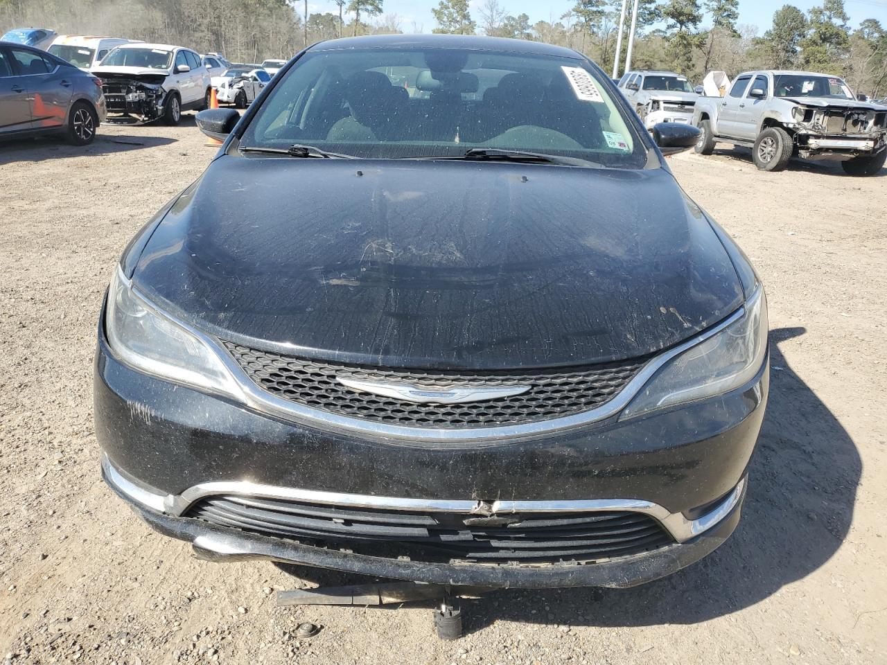 2016 Chrysler 200 Limited - Фото 5