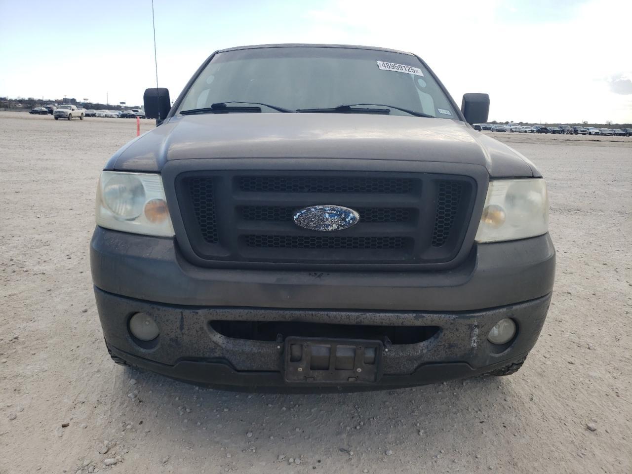 2006 Ford F150 - Image 5
