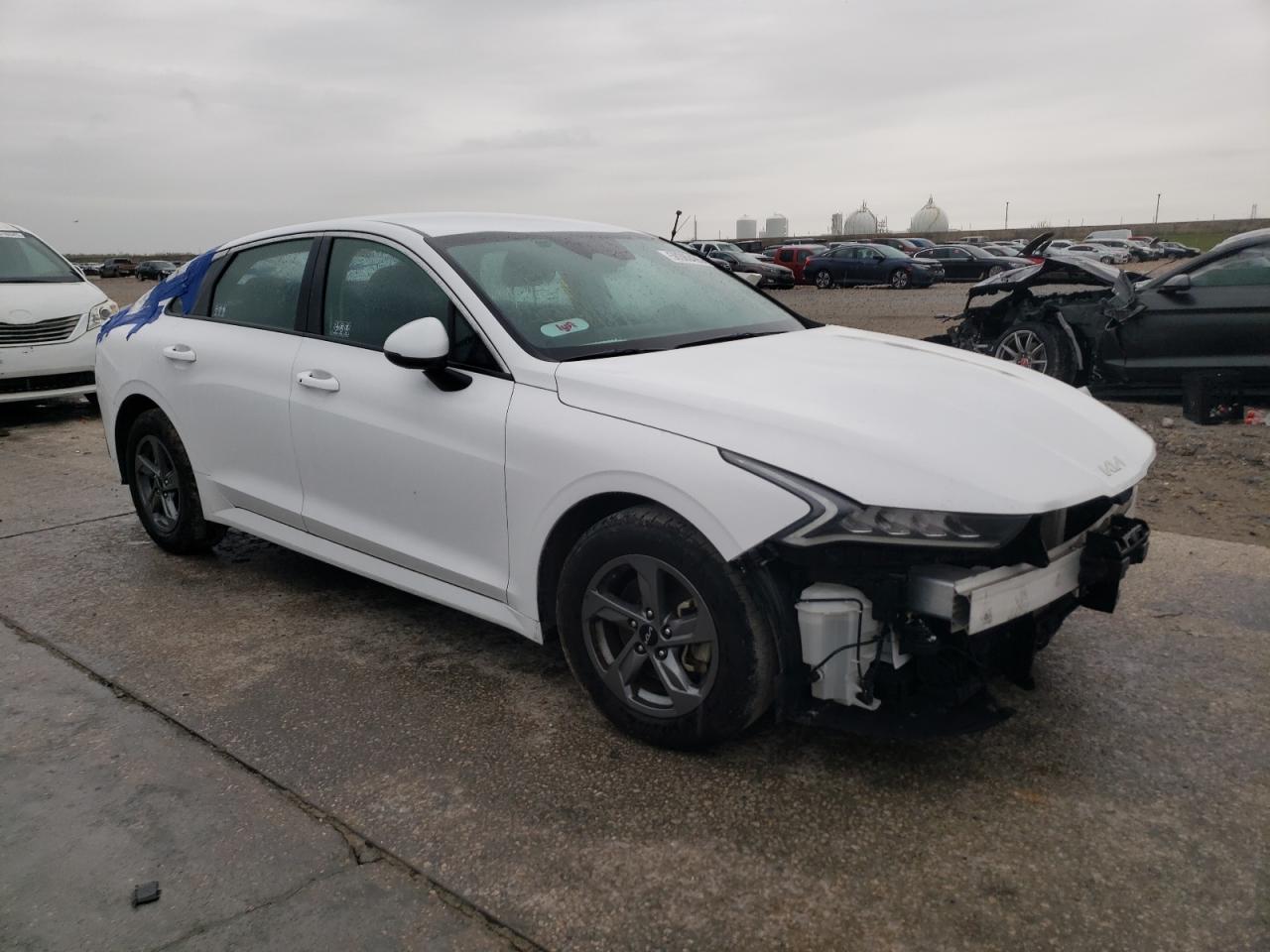 2023 Kia K5 Lxs - Image 4