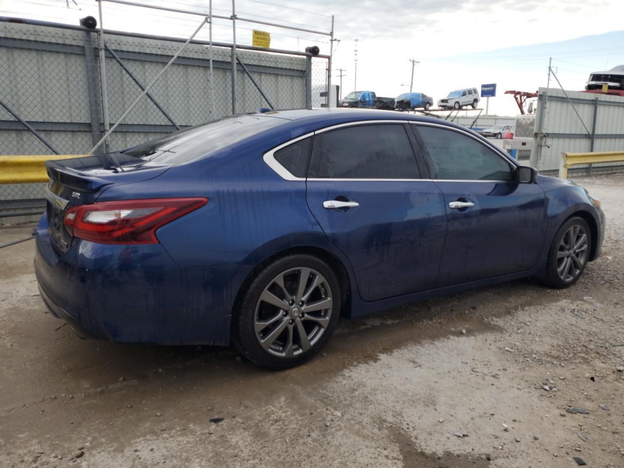 2018 Nissan Altima 2.5 - Фото 3