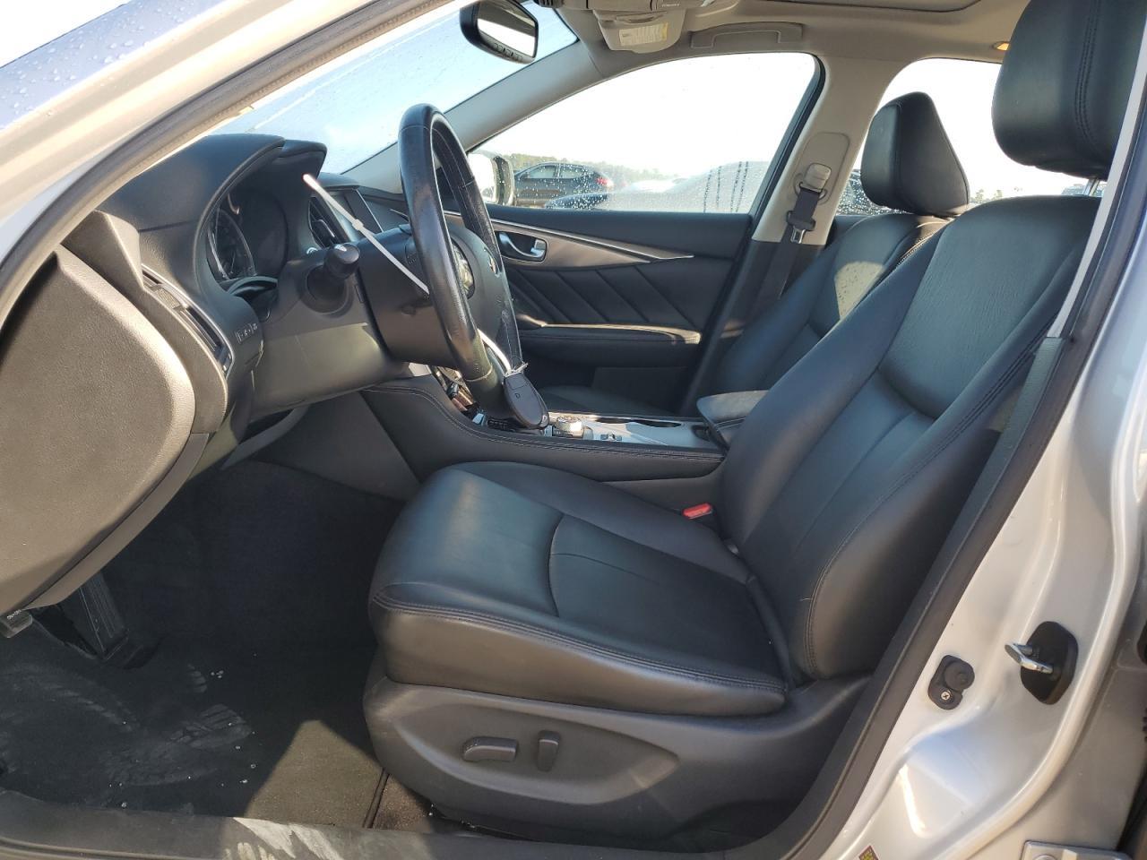 2017 Infiniti Q50 Premium - Image 7