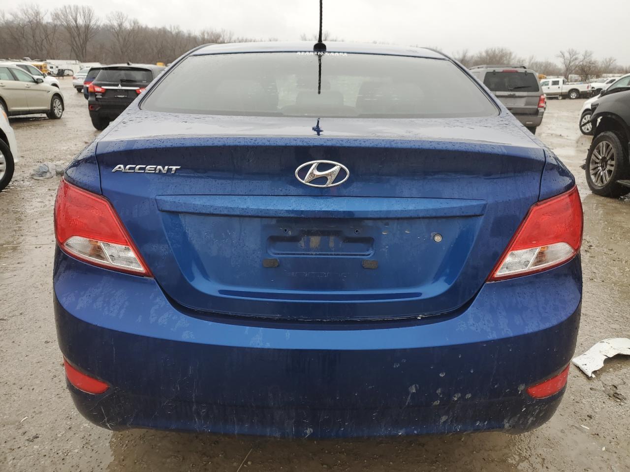 2017 Hyundai Accent Se - Фото 6