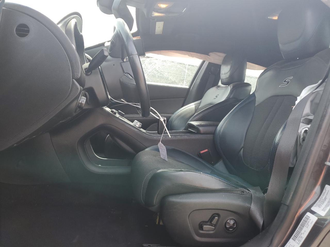 2016 Chrysler 200 S - Image 7