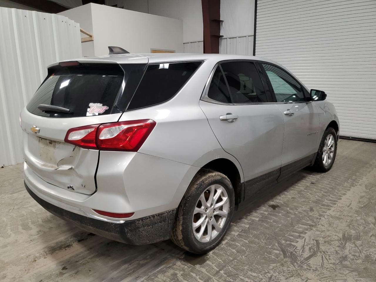 2020 Chevrolet Equinox Lt - Image 3