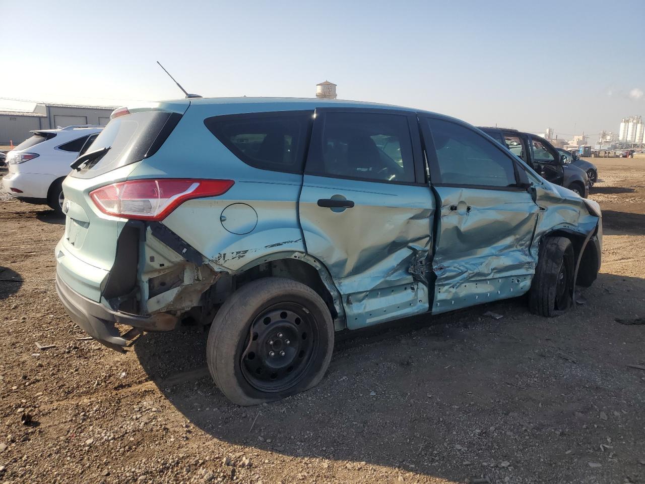 2013 Ford Escape S - Фото 3
