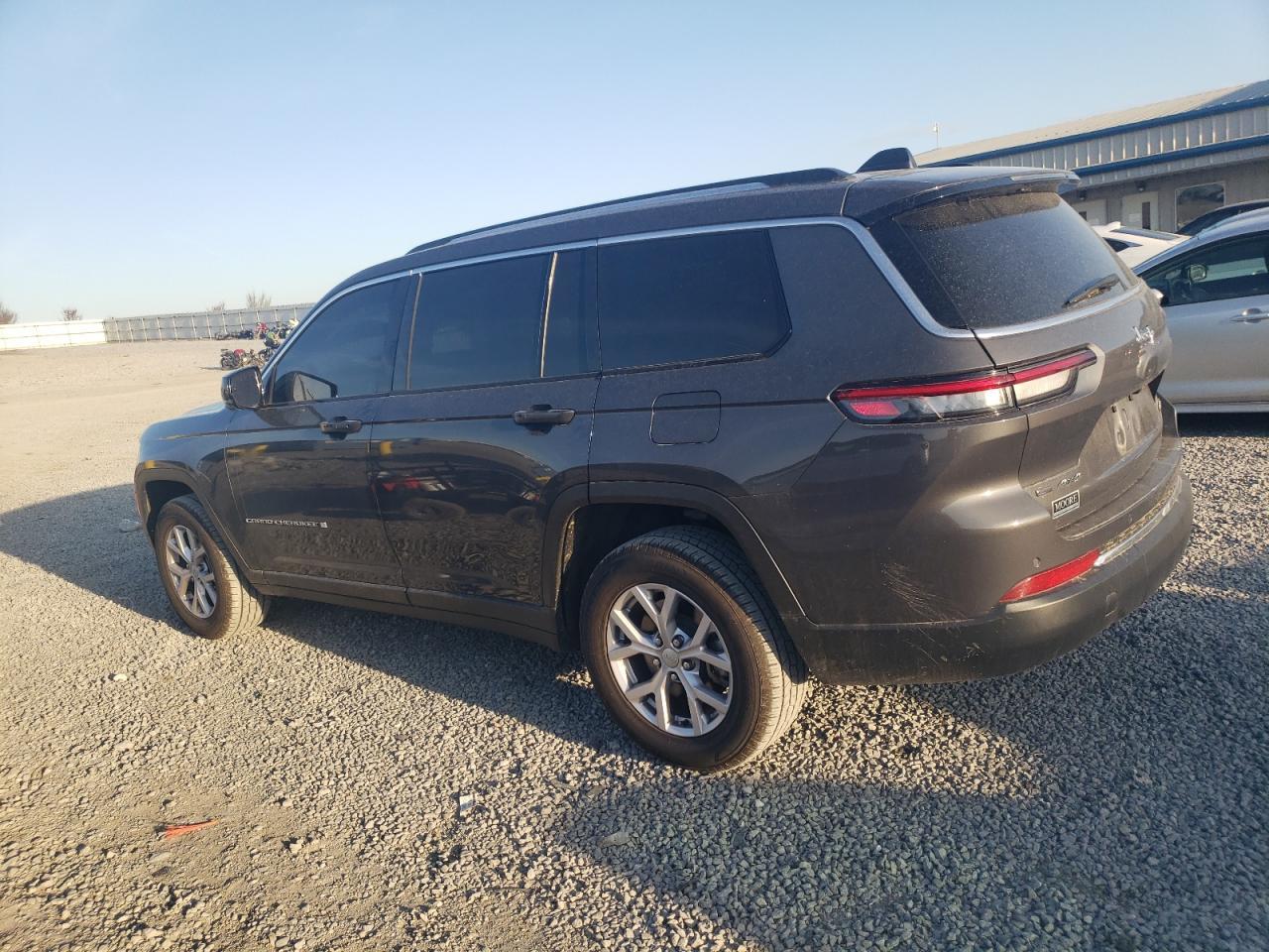 2022 Jeep Grand Cherokee L Limited L Limited - Фото 2
