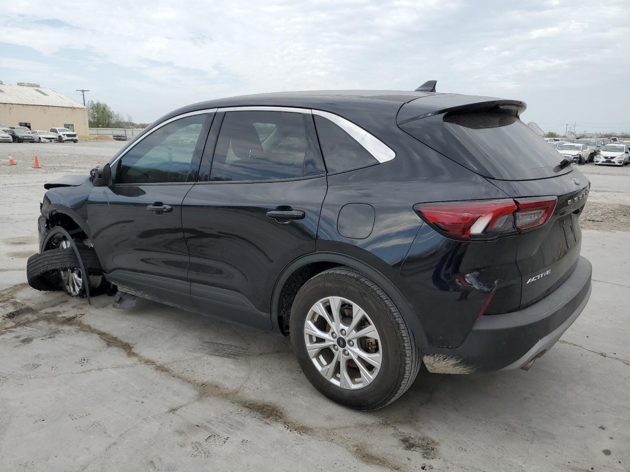 2023 Ford Escape Active - Фото 2