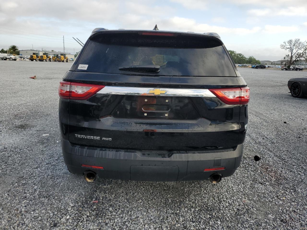 2018 Chevrolet Traverse Ls - Фото 6