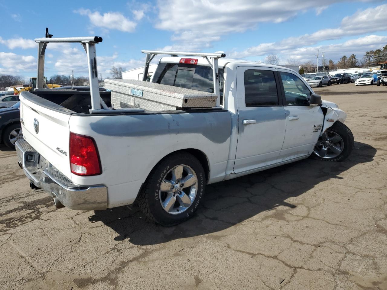 2019 Ram 1500 Classic Slt - Фото 3