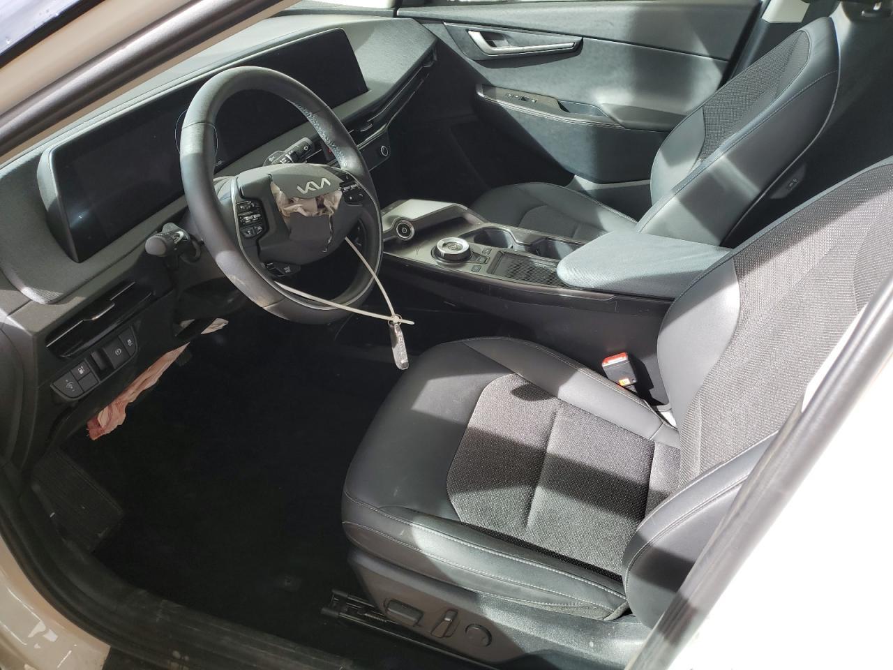 2024 Kia Ev6 Light - Фото 7