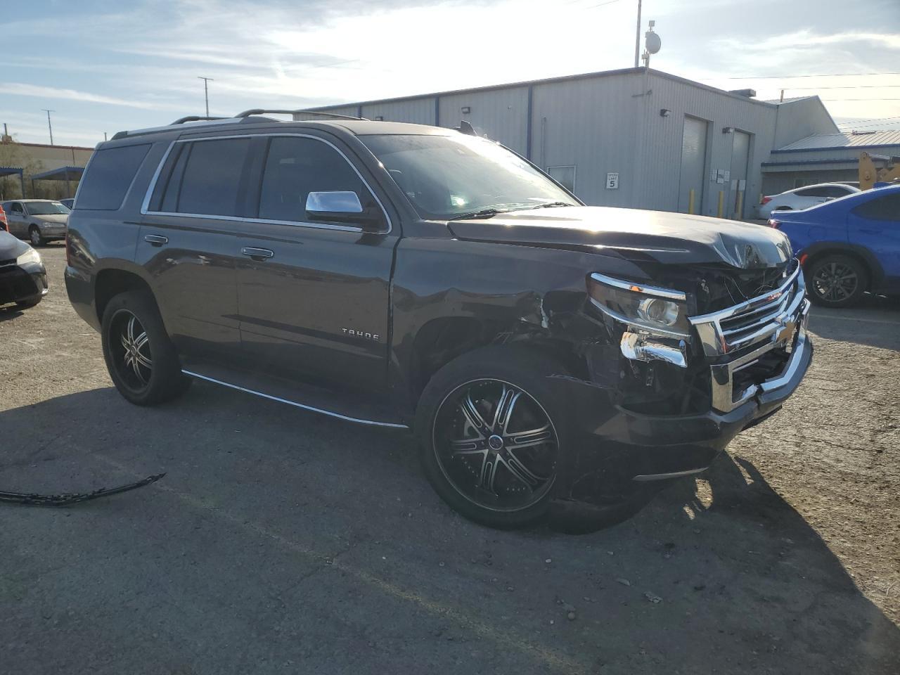 2017 Chevrolet Tahoe K1500 Premier - Фото 4