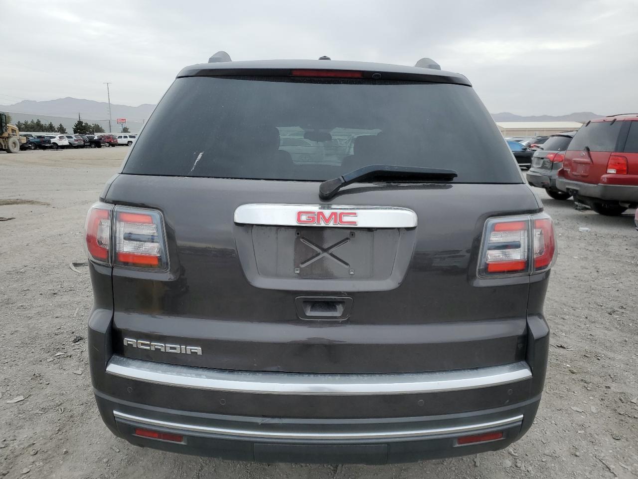 2016 GMC Acadia Sle - Фото 6