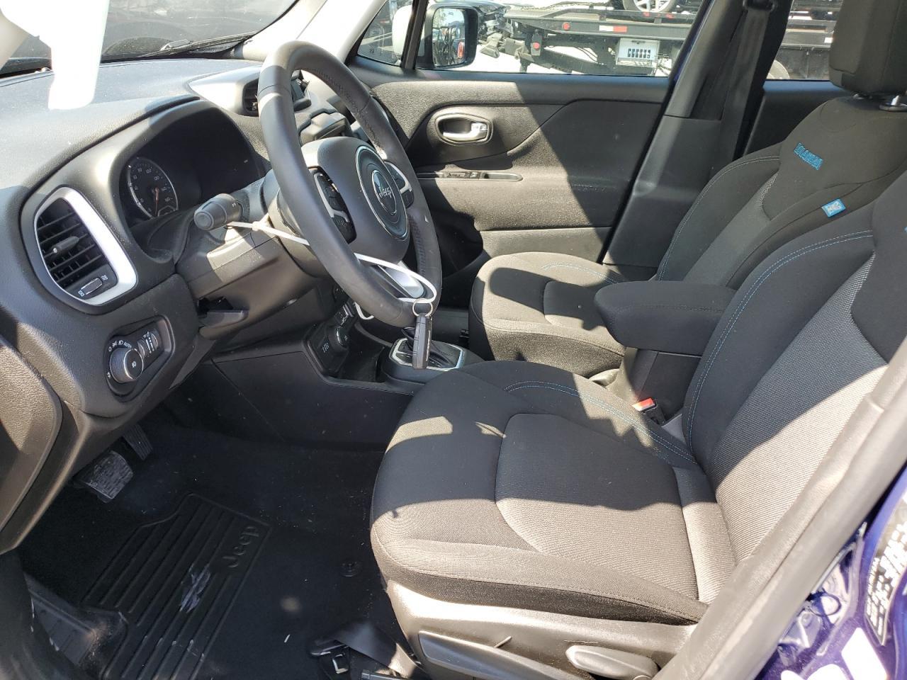 2021 Jeep Renegade Latitude - Фото 7