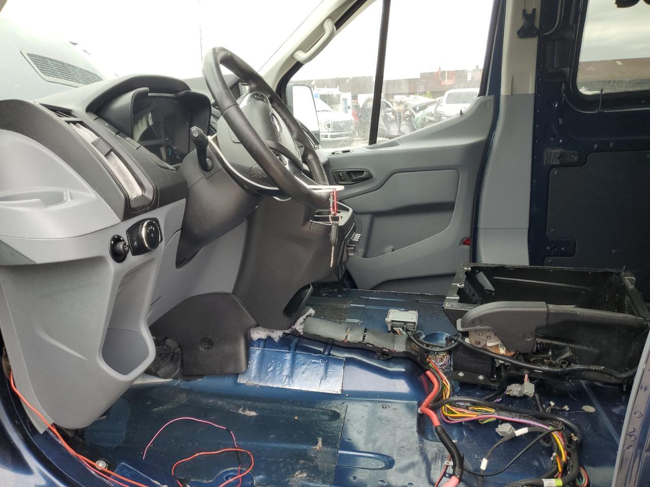 2018 Ford Transit T-350 - Image 7