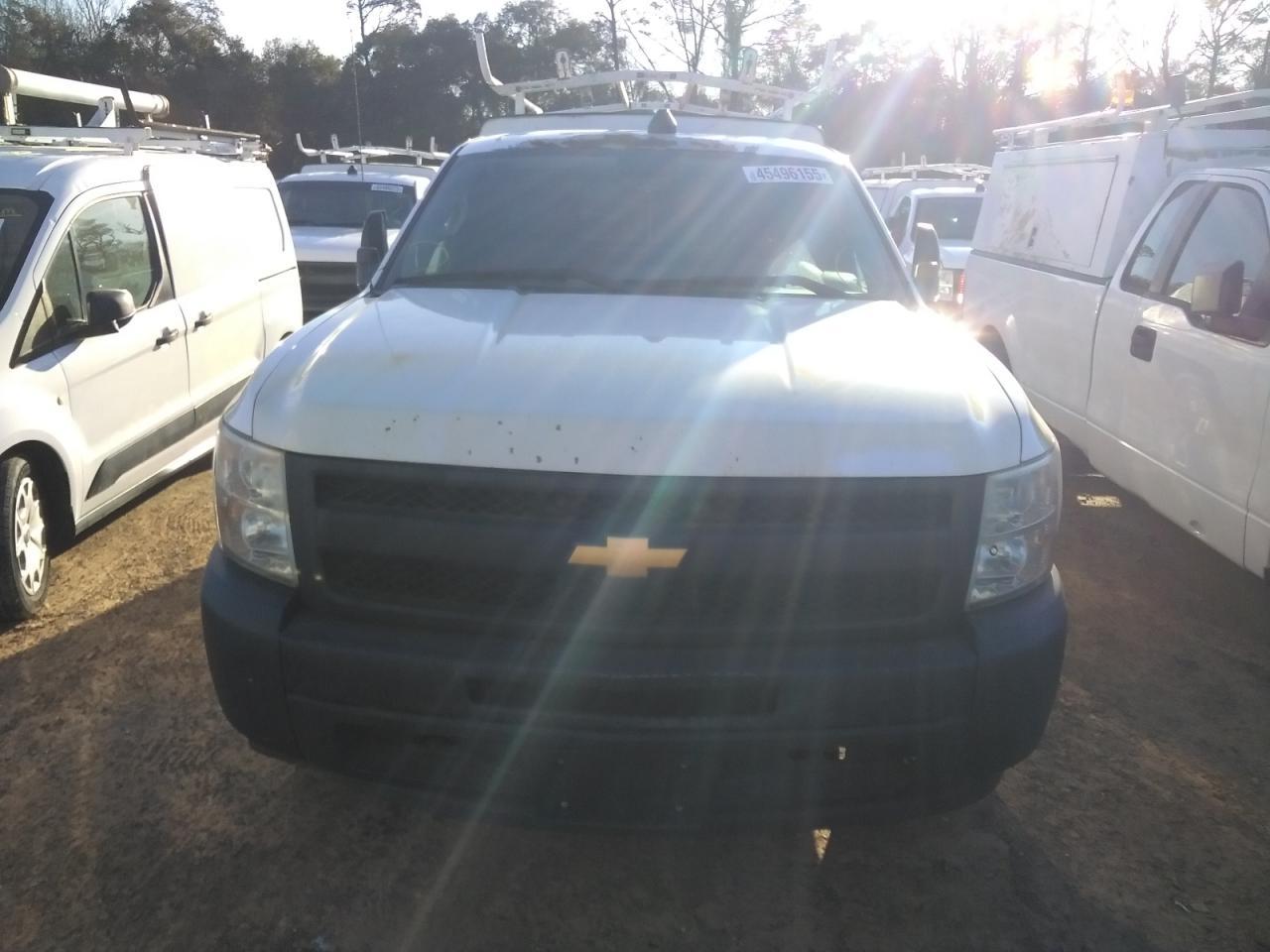 2013 Chevrolet Silverado C1500 - Image 5