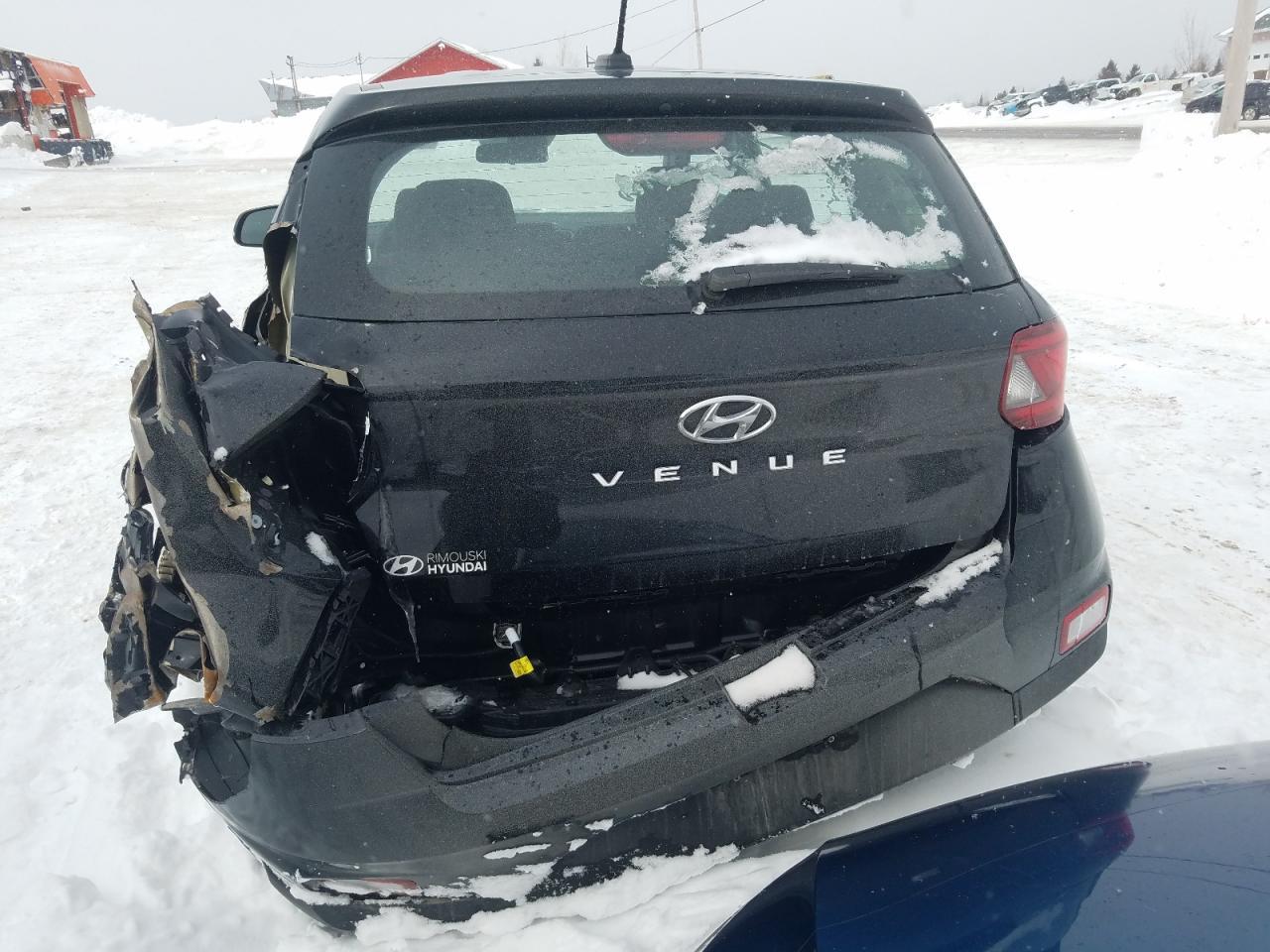 2023 Hyundai Venue Se - Image 6