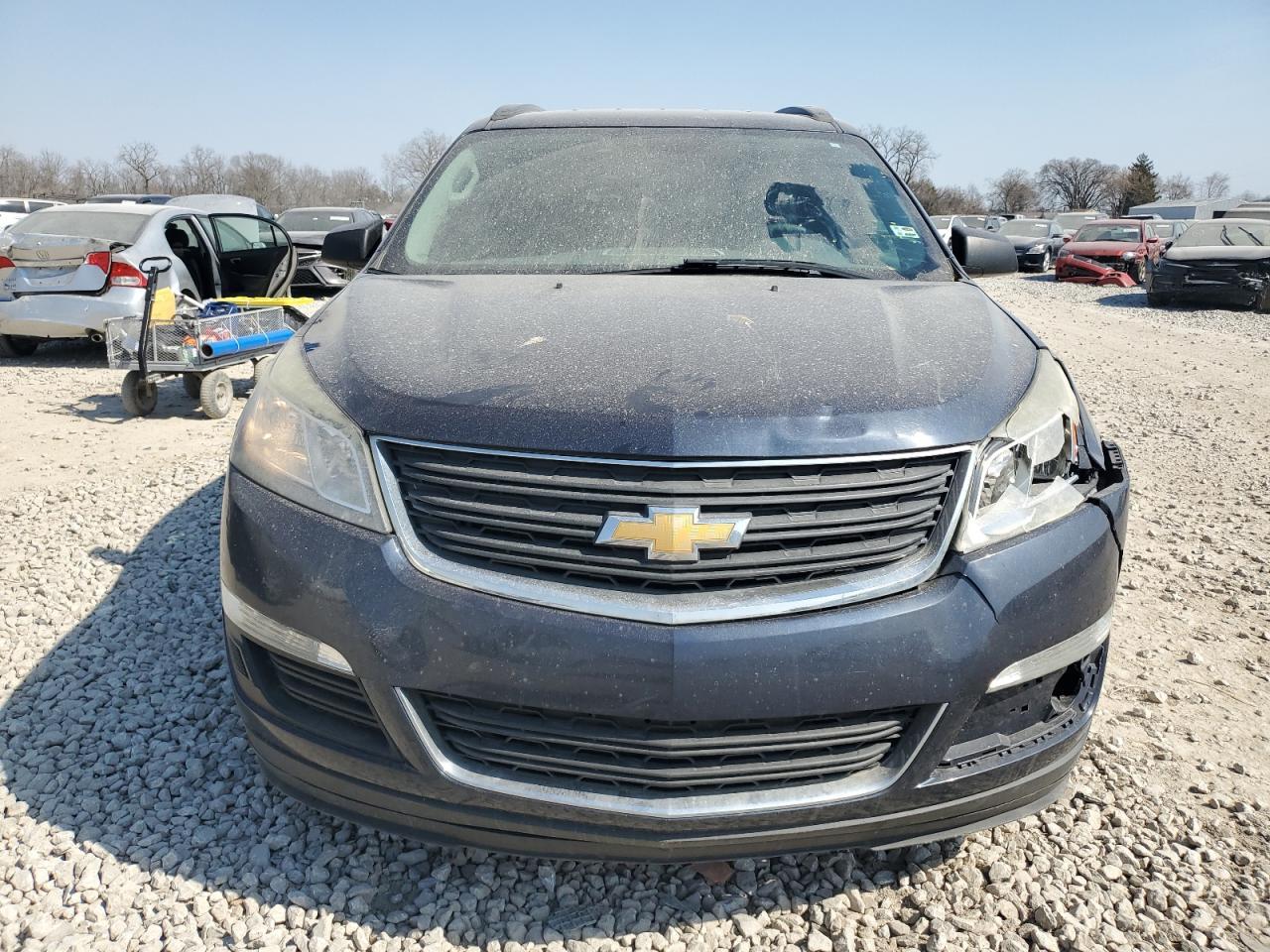 2015 Chevrolet Traverse Ls - Фото 5