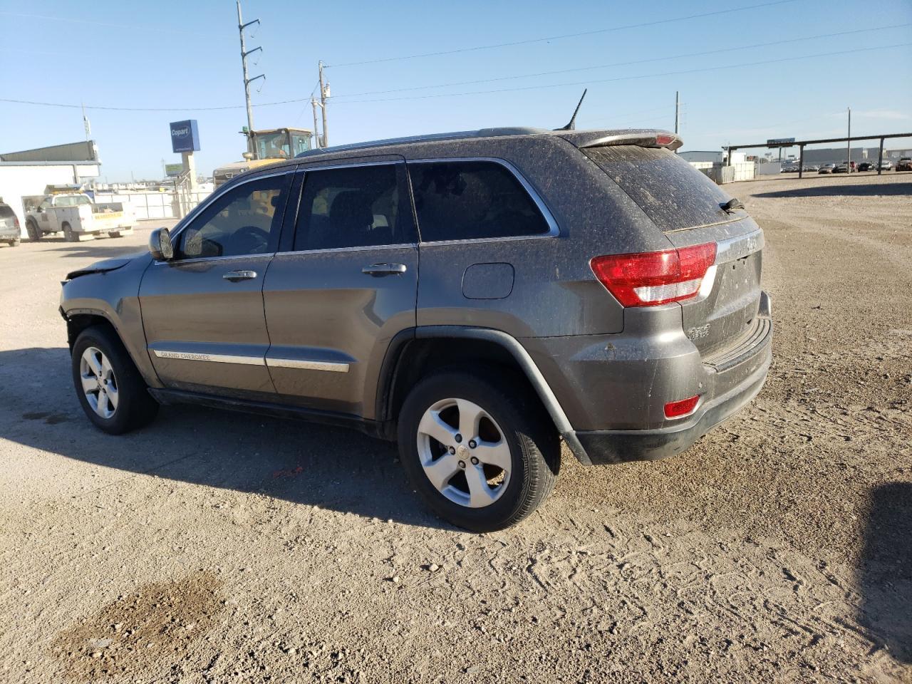 2012 Jeep Grand Cherokee Laredo - Фото 2