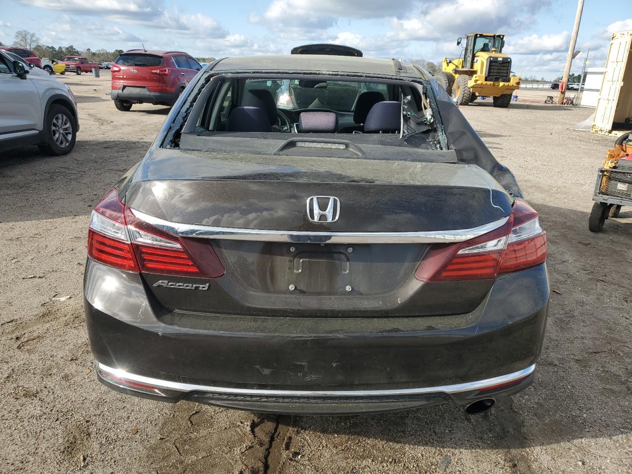 2017 Honda Accord Lx - Фото 6