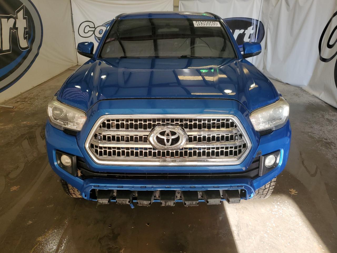 2017 Toyota Tacoma Double Cab - Image 5