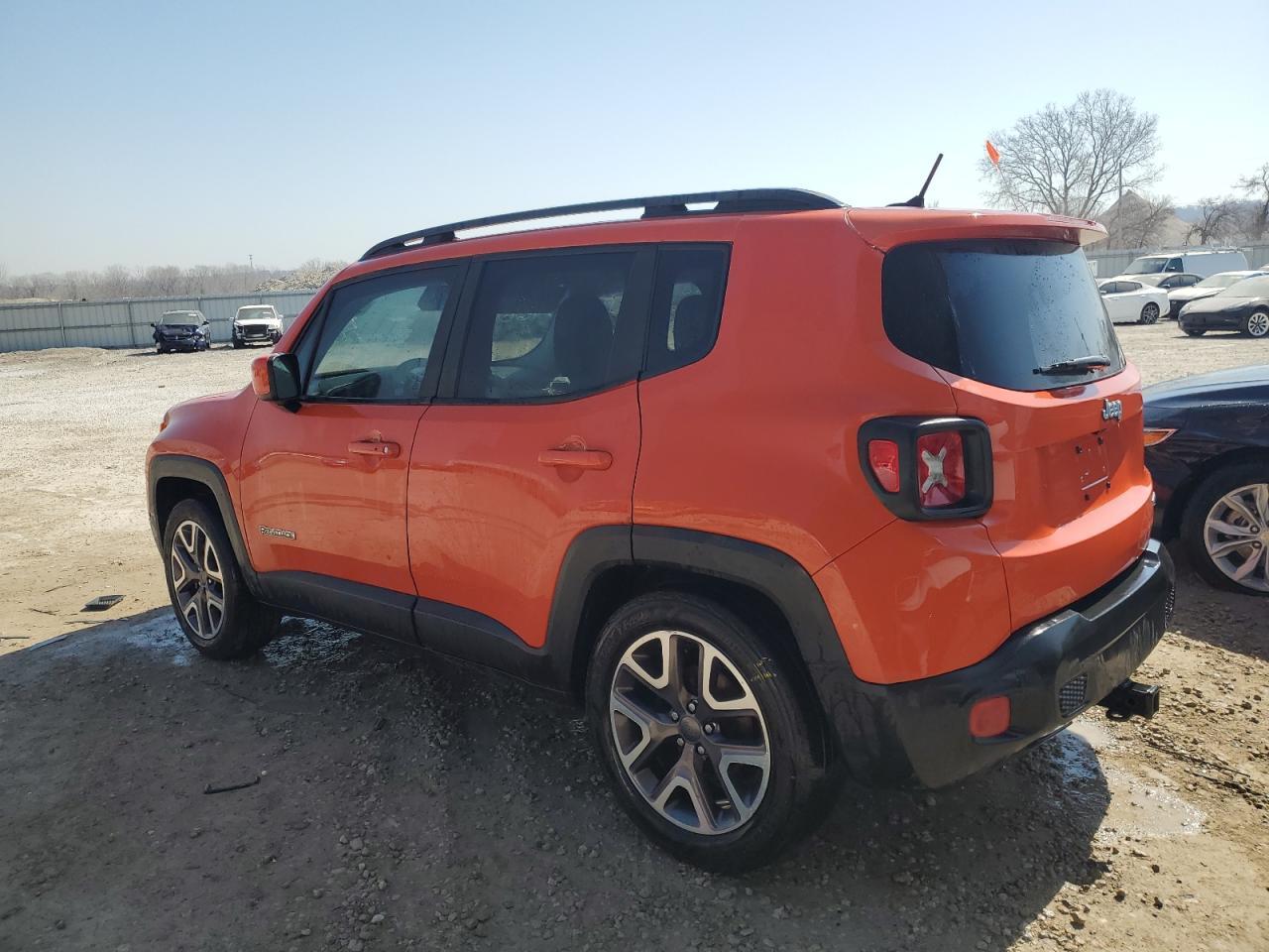 2017 Jeep Renegade Latitude - Фото 2